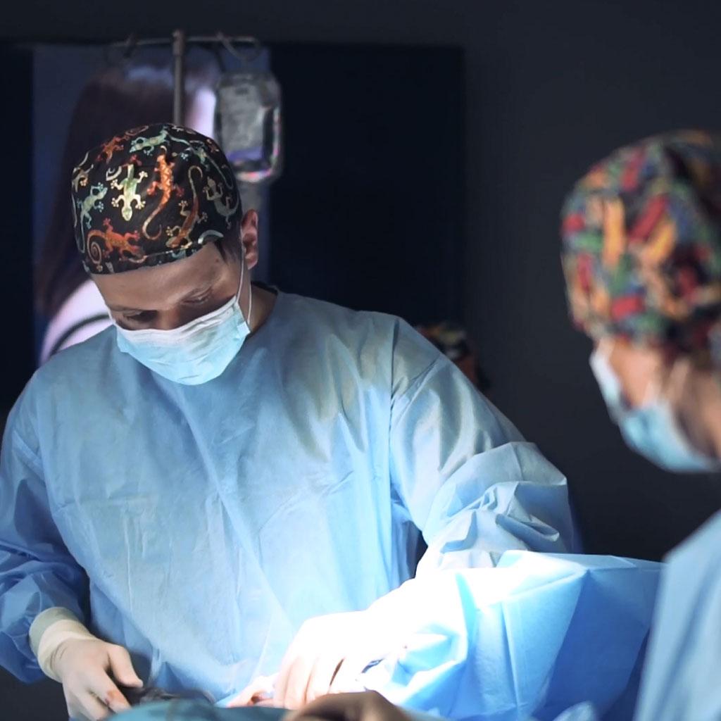A person undergoing Vaser lipo treatment combined with Renuvion skin tightening procedure.